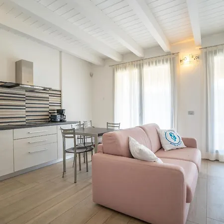 Sg Luxury - Crystal Bay Apartment Castelnuovo del Garda